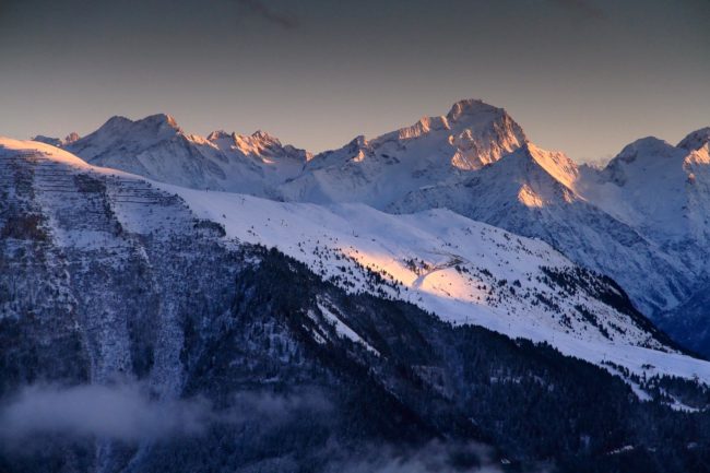 La Roche de la Muzelle en Robe du Soir